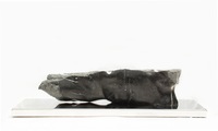 vertigo,2021, marmo nero marquinia e acciaio inox, cm105x30x35